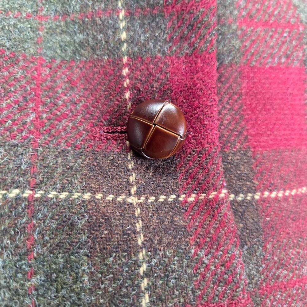 L.L. BEAN Vintage Red Plaid Leather Button Wool Blazer Womens 12 Classic Holiday - Picture 3 of 12